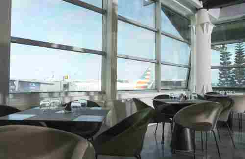 SDQSKY The Lounge