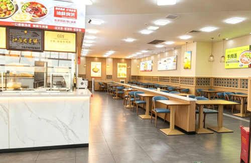 HFE餐食体验厅-淮南许氏牛肉汤(A08登机口斜对面)