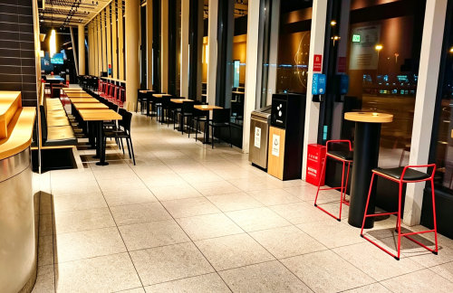 成都双流国际机场麦当劳