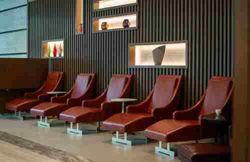 DXBAhlan First Class Lounge (Concourse D)