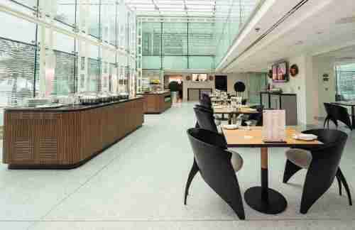 DXBAhlan Lounge @ Gate A1
