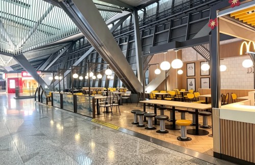 Yencheng-Railway-Stacion餐食体验厅-麦当劳