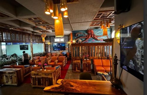 MBABosphorus Domestic Lounge