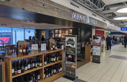 兰伯特-圣路易斯国际机场Vino Volo (Terminal 1, A Gates)