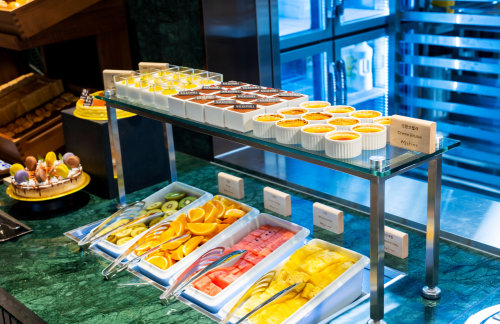 ICNMatina Lounge (East Wing)