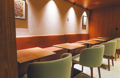 弗卢里亚诺波利斯机场AMAE Lounge