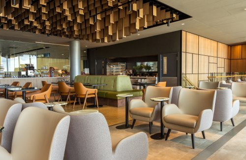 赫尔辛基万塔机场Plaza Premium Lounge