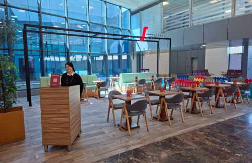 埃及斯芬克斯国际机场餐食体验厅-Segafredo - Food Hall