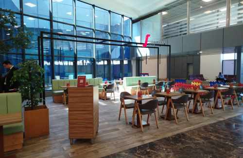 埃及斯芬克斯国际机场餐食体验厅-Segafredo - Food Hall